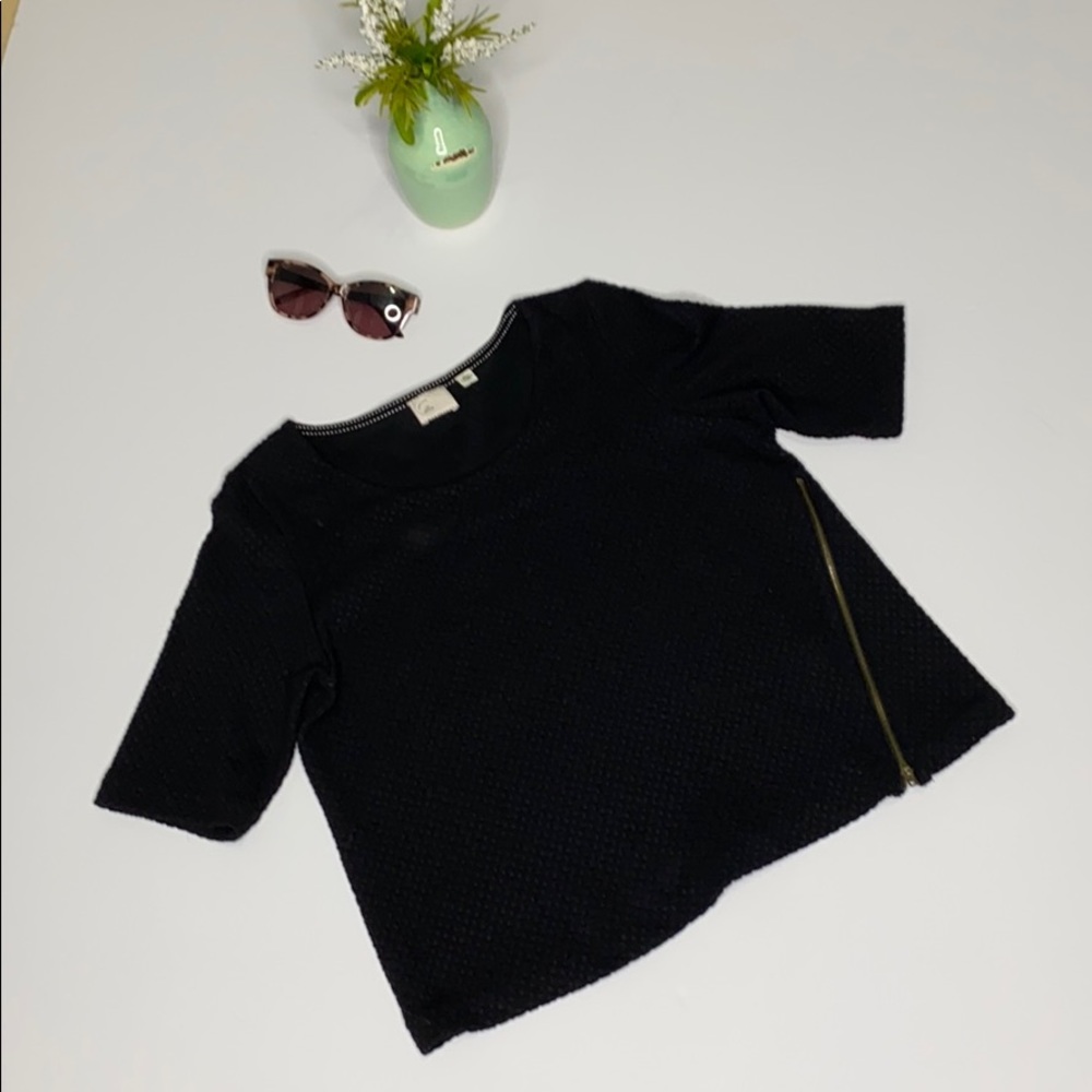 Anthropology cropped A-line black tee size M - Picture 3 of 12